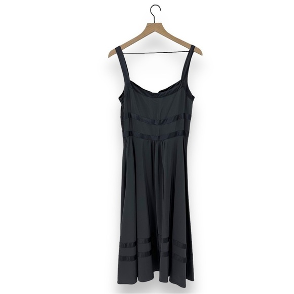 Marc Jacobs Gray Silk Empire Waist Midi Tank Dress Size 8 - Picture 6 of 13